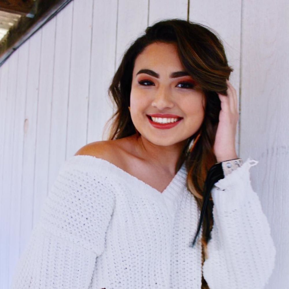 Meet your Posher, Juliette